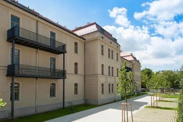 Business Appartements Mitten Im Gruenen 뮌헨 아파트